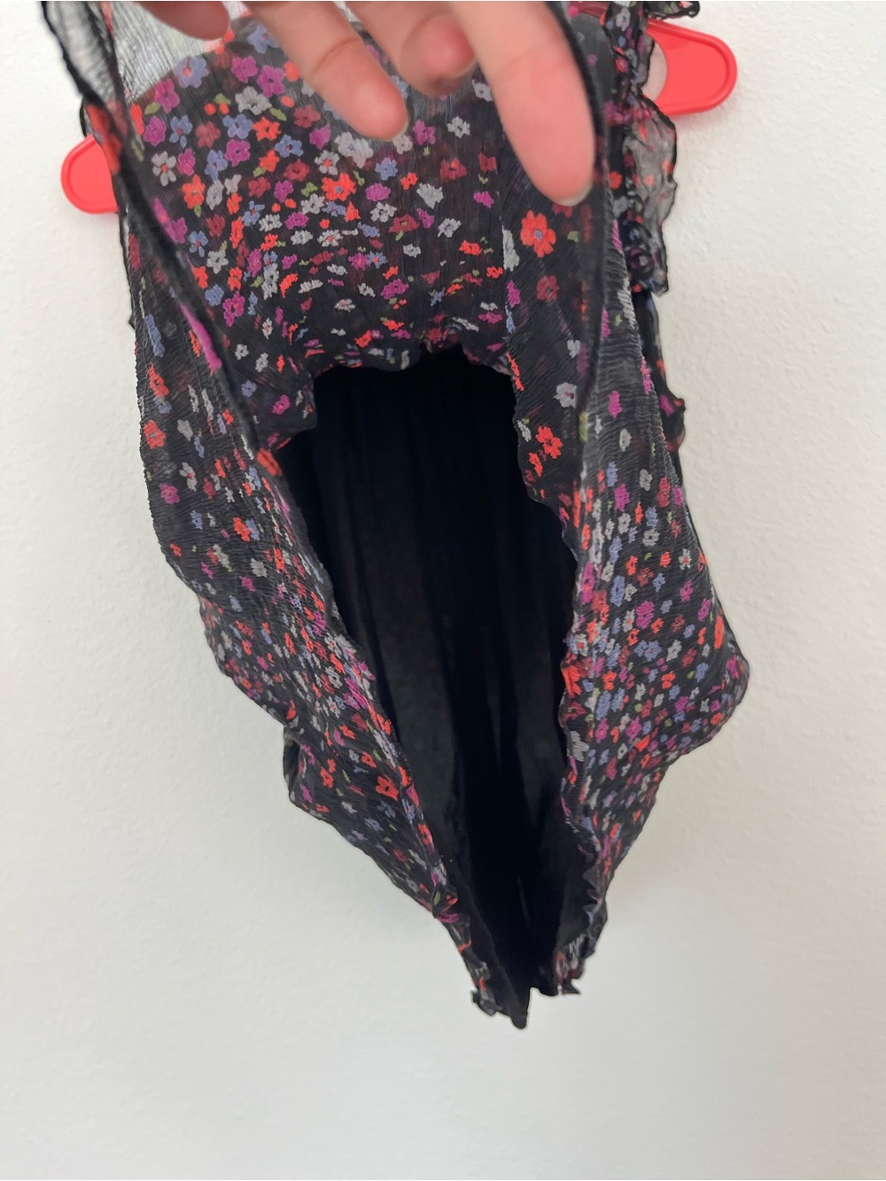 BARNEYS NEW YORK Silk flutter Blouse Floral - Picture 14 of 14